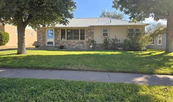 1008 Albert St, Carlsbad, NM 88220