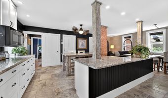 290 Leighton Rd, Augusta, ME 04330