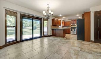 17713 157th Ter, Basehor, KS 66012