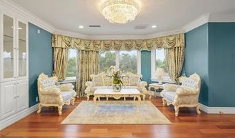 2290 Lombardy Rd, San Marino, CA 91108