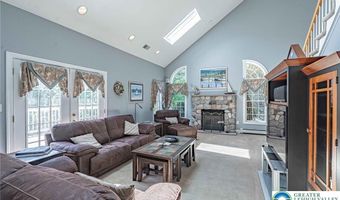 6958 Lehigh Ct, Allentown, PA 18106
