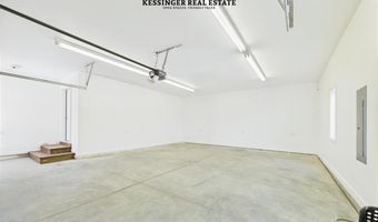 319 Road 1AF, Clark, WY 82435