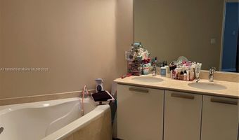 3000 NE 188th St 706, Aventura, FL 33180