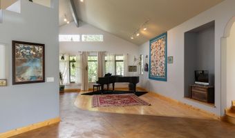 75 Sterling Dr, Bellevue, ID 83313