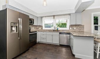 301 LANAFIELD Dr, Boonsboro, MD 21713