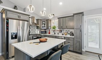 717 E Minneha Ave, Andover, KS 67002