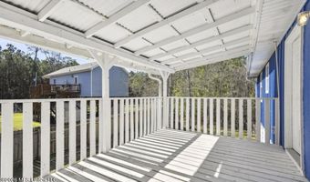 4017 7th Ave, Bay St. Louis, MS 39520