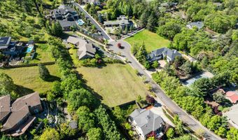 168 Sunnyview St, Ashland, OR 97520