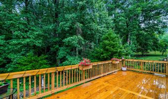 8304 FIVE GATES Rd, Annandale, VA 22003