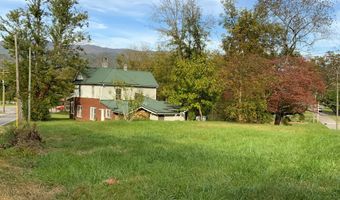 61 Fairview Rd, Andrews, NC 28901