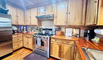 1651 Linden Rd, Apalachicola, FL 32320