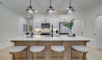121 Priestwood Ln, Acworth, GA 30102