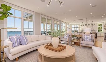 10 Coulter St, Jamestown, RI 02835