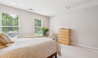12401 CHASEMOUNT Ct, Bowie, MD 20720