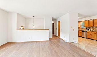 750 Engelhart Dr, Madison, WI 53713