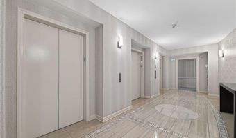 3475 Oak Valley Rd NE 2150, Atlanta, GA 30326