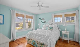 140 Tuckerman Ave, Middletown, RI 02842