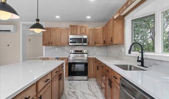 129 Owens Station Rd, Alloway, NJ 07418