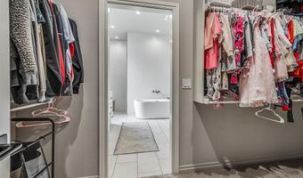 14140 Walnut Rdg, Arcadia, OK 73007