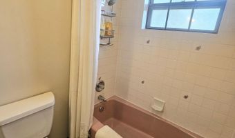3110 Gaineswood Ave, Baxter Springs, KS 66713