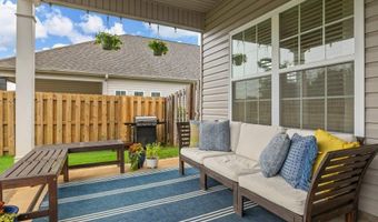 938 Deepwood Ct, Boiling Springs, SC 29316
