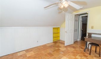 105 Fordson Ave, Cranston, RI 02910