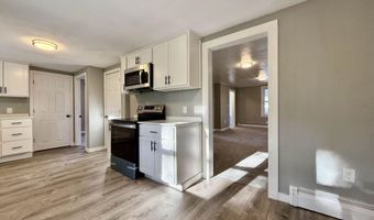 29 Fordway St, Derry, NH 03038