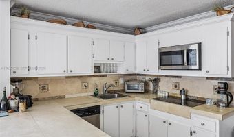 2750 NE 183rd St 603, Aventura, FL 33160