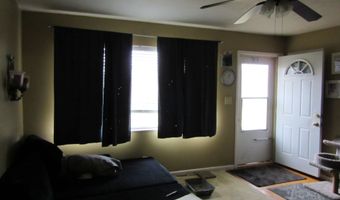 8323 8325 Lake Rd, Indianapolis, IN 46217