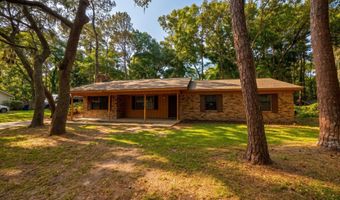 6 Oakwood Dr, Beaufort, SC 29907