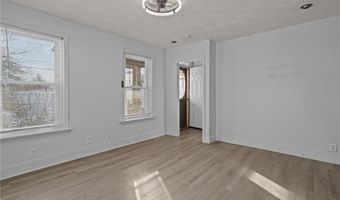 5 Nelson St, East Providence, RI 02916