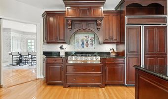 926 Phaeton Way, Auburn, IN 46706