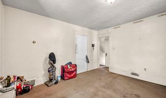 56 Vesper St, Akron, OH 44310