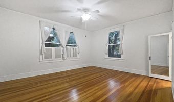 107 GREENVILLE St, Abbeville, SC 29620