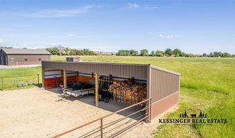 11 Happy Trails Rd, Cody, WY 82414