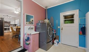 605 6Th St, Barling, AR 72923