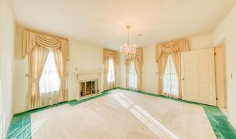 509 E Mitchell St, Adel, GA 31620