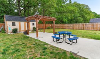 114 E HOLLY Dr, Lincoln, DE 19960
