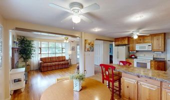 30 Greenwich St, Attleboro, MA 02703