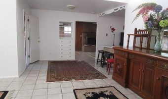 1009 Dakota St NE, Albuquerque, NM 87110