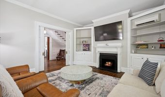 75 W Broadway, Bangor, ME 04401
