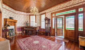 208 S Main St, Abbeville, SC 29620