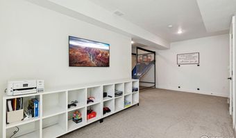 760 Crossbill Dr, Berthoud, CO 80513