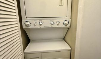 6955 MARY CAROLINE Cir C, Alexandria, VA 22310