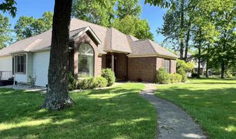 165 The Woods, Bedford, IN 47421