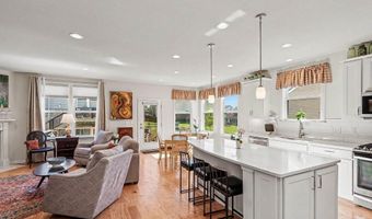 567 Ivyland St, Ann Arbor, MI 48108