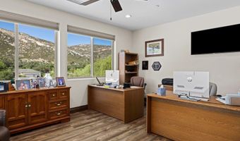 19553 Hidden Glen Rd, Alpine, CA 91901