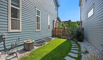 2567 Kingston St, Aurora, CO 80010