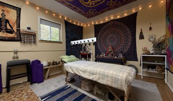 231 WHARF St, Brookings, OR 97415