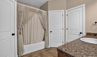 4520 Hershey Loop, Chubbuck, ID 83202
